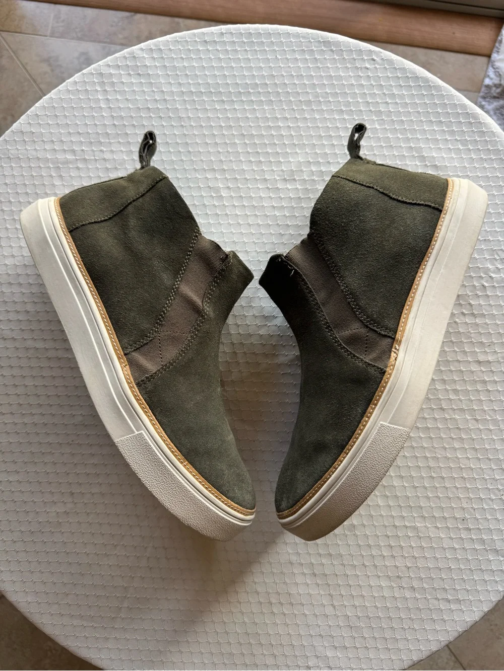 Toms Olive Suede Chukka Boots with White Sole